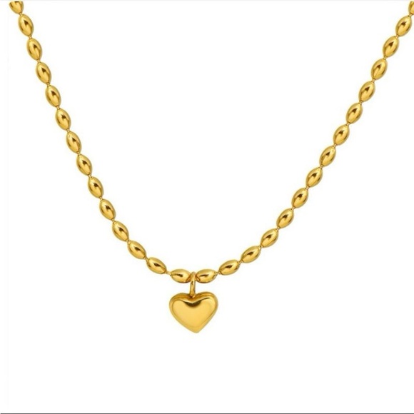 Gold Heart Pendant Necklace - Picture 1 of 5